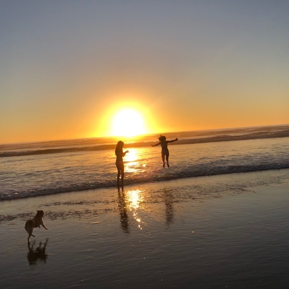 Meet your Posher, Roxana - Picture 3 of 5